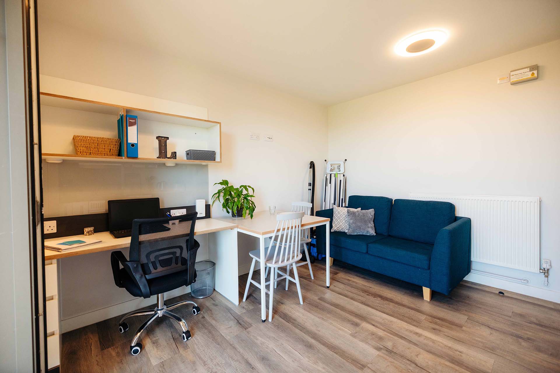 Solo flat area in Westfield Court